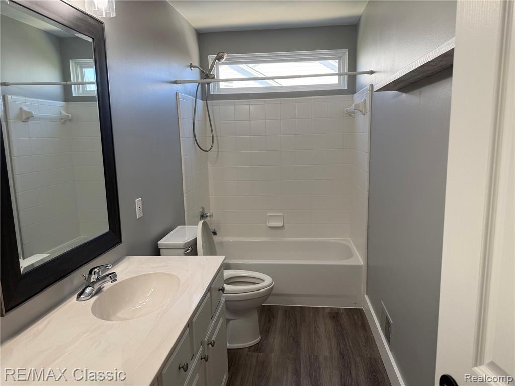 47272 Woodlong Drive, Canton, MI 48187 — Photo 31