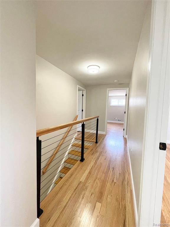 600 SEDGEFIELD Drive, Bloomfield Hills, MI 48304 — Photo 25