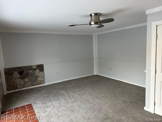 2202 Hollywood Avenue, Grosse Pointe Woods, MI 48236 — Photo 13