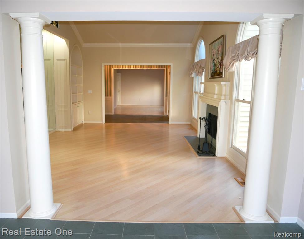 7383 SIMSBURY Drive, West Bloomfield, MI — Photo 16