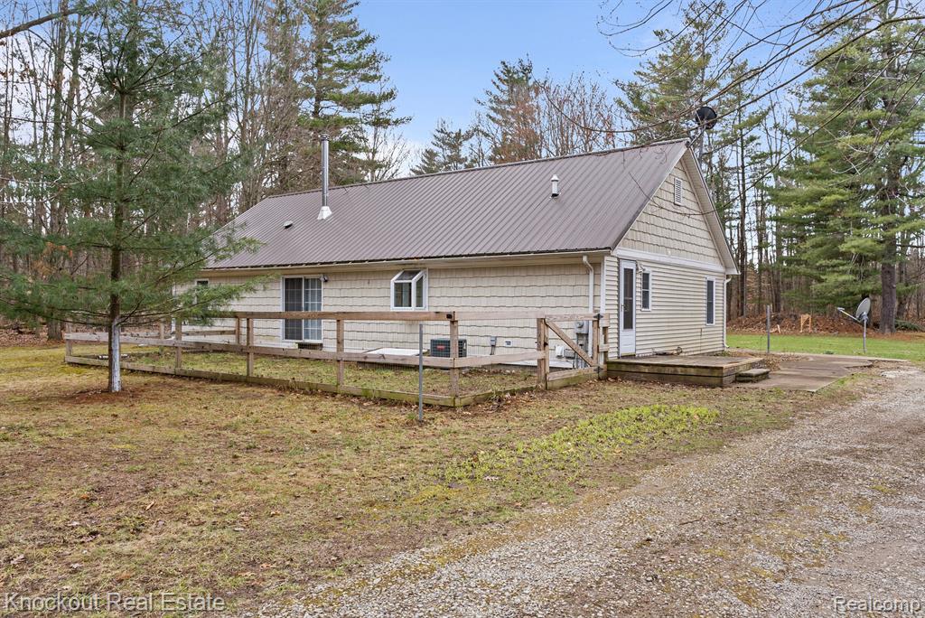 4848 LITTLE CEDAR CREEK Drive, Attica, MI 48412 — Photo 33