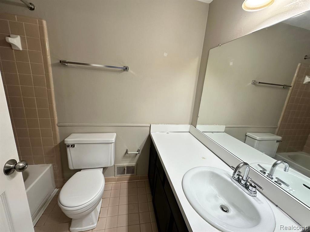41778 BROQUET Drive, Northville, MI 48167 — Photo 14