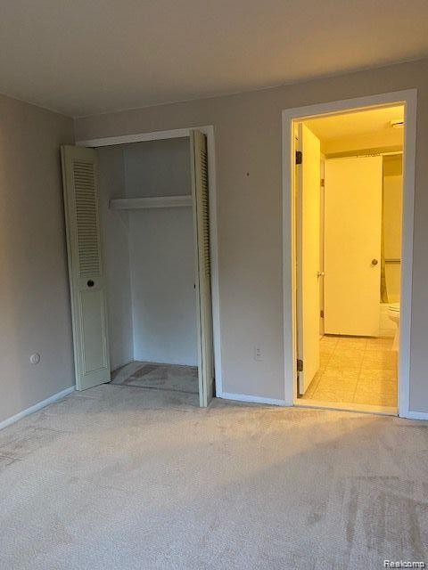 404 WILLOW GROVE Lane, Rochester Hills, MI 48307 — Photo 16