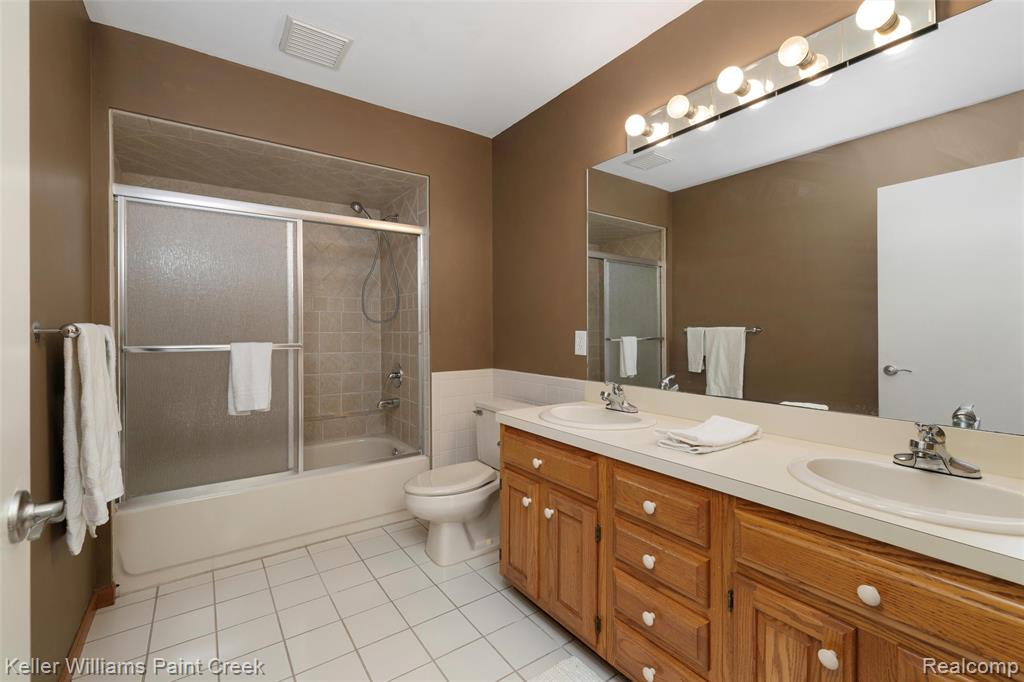 2390 Noble Road, Oxford, MI 48370 — Photo 31