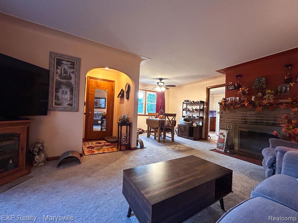 4198 LAPEER Road, Port Huron, MI 48060 — Photo 4
