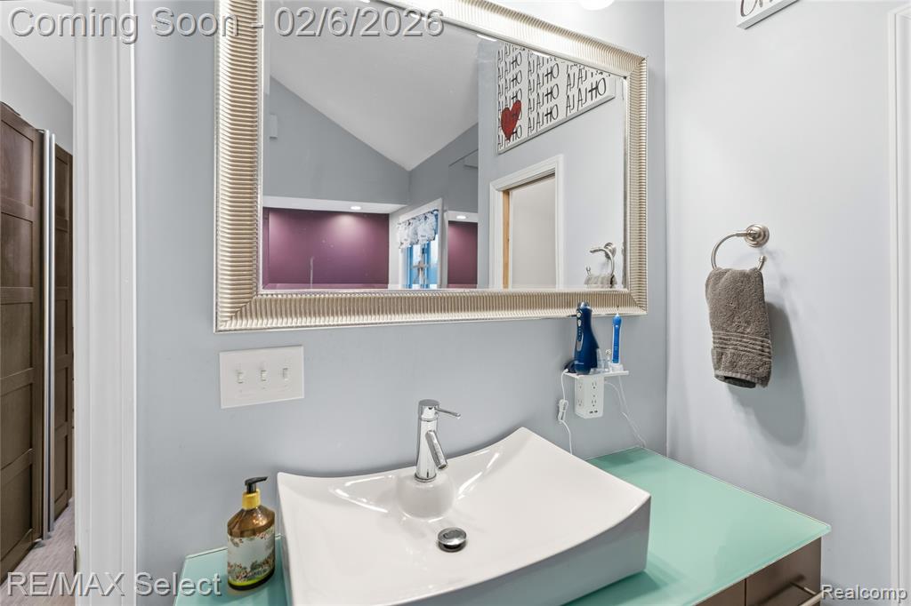 5031 McCandlish Road, Grand Blanc, MI 48439 — Photo 49