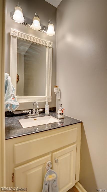 9170 Liverpool Court, Grand Blanc, MI 48439 — Photo 17