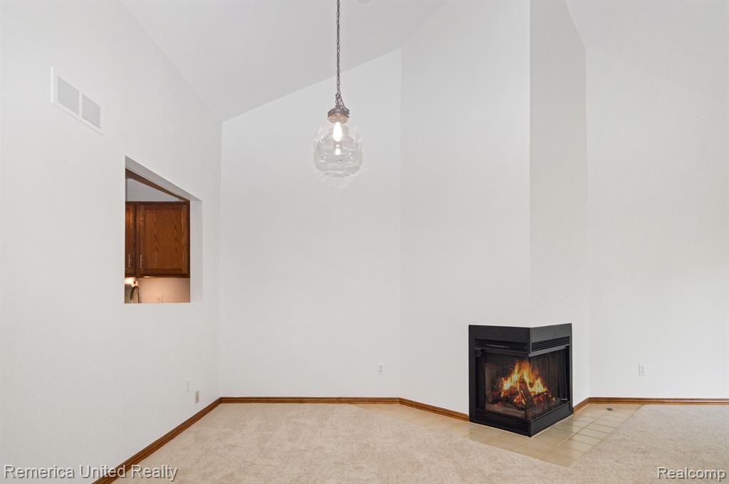 2781 HONEY SUCKLE Court, Wixom, MI 48393 — Photo 10
