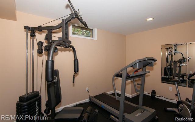 792 GLENLIVET Street, Howell, MI 48843 — Photo 39
