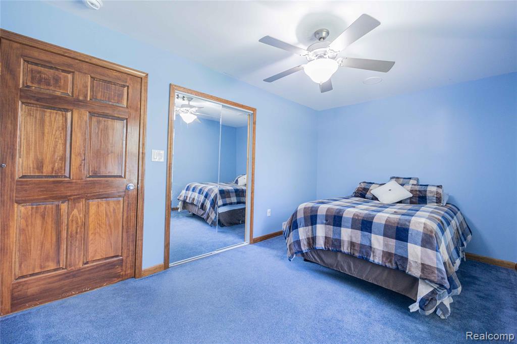 21855 Huron River Drive, New Boston, MI 48164 — Photo 24