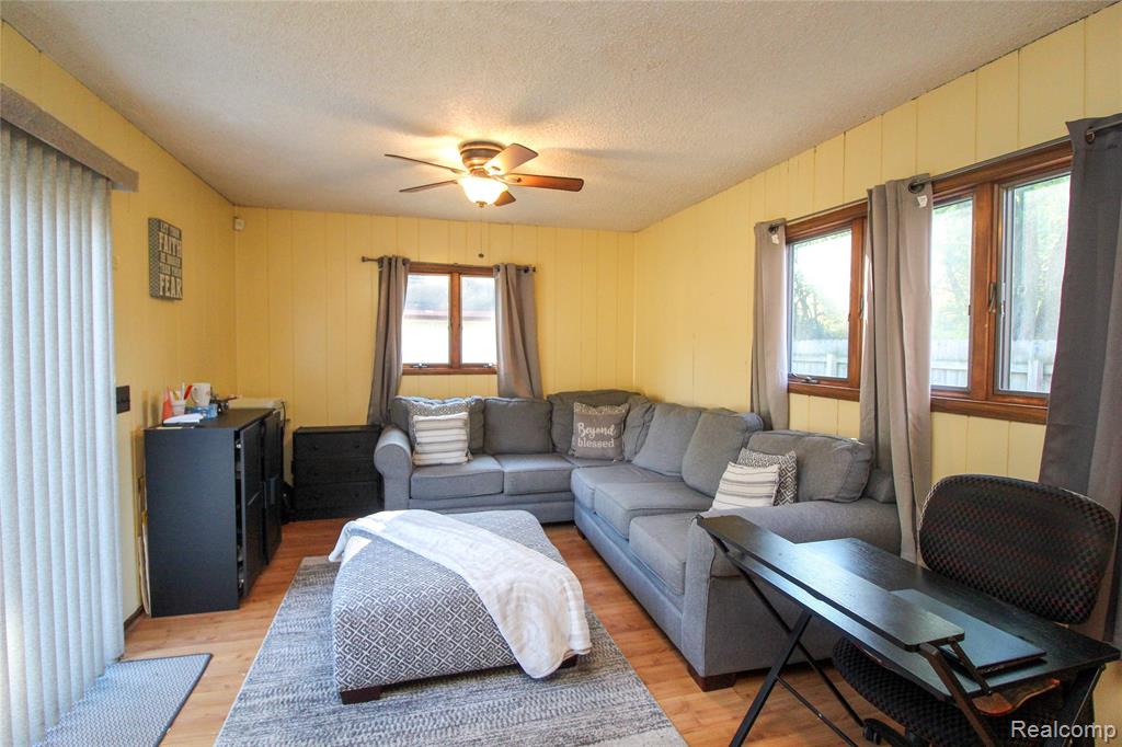 9445 Van Buren Street, Van Buren, MI 48111 — Photo 23