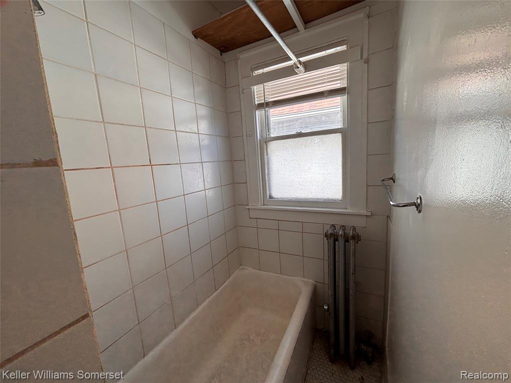 4224 Lois Street, Dearborn, MI 48126 — Photo 9