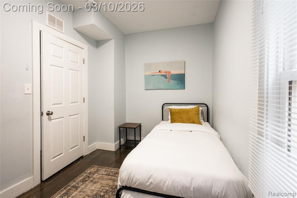 2547 Sheridan Street, Detroit, MI 48214 — Photo 34