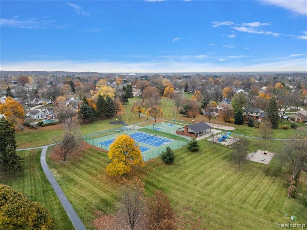 16490 OLD BEDFORD Road, Northville, MI 48168 — Photo 45