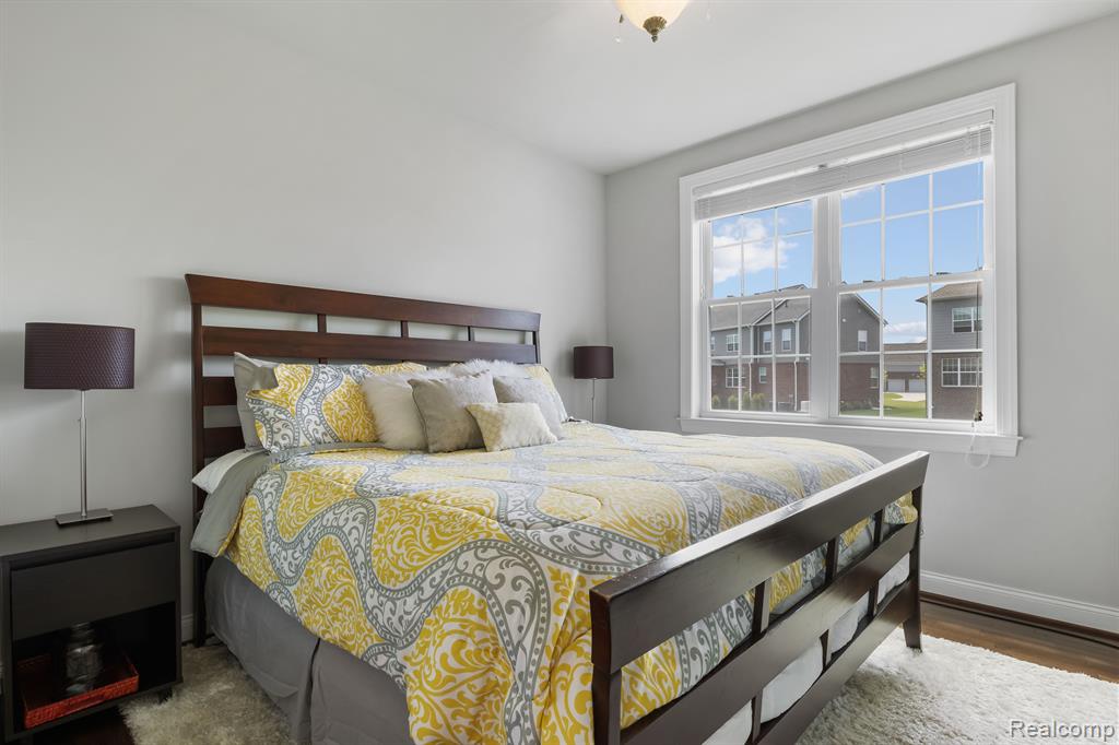 51251 GULFSTREAM PARK Lane, Canton, MI 48188 — Photo 33