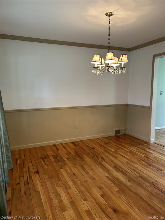 4315 Crestknoll Drive, Grand Blanc, MI 48439 — Photo 18