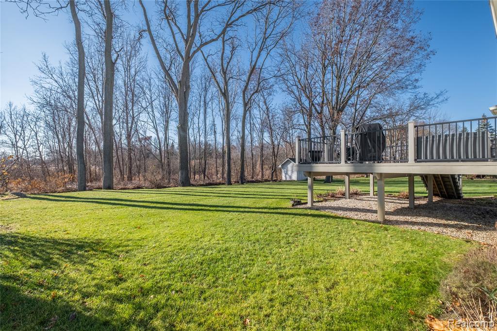 7425 Charles Court, Linden, MI 48451 — Photo 19