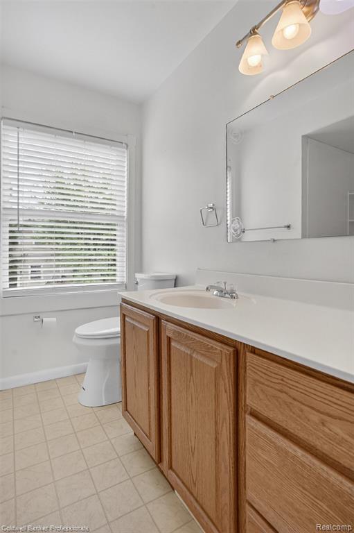 902 Little Hill Court, Rochester Hills, MI 48307 — Photo 14