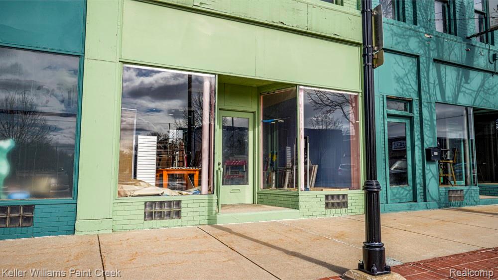 301 E Midland Street - Photo 3