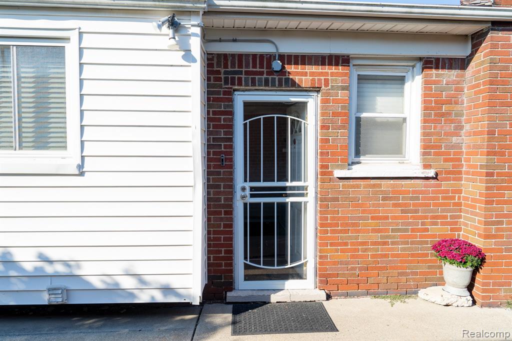 8354 Wyoming Avenue, Detroit, MI 48204 — Photo 47