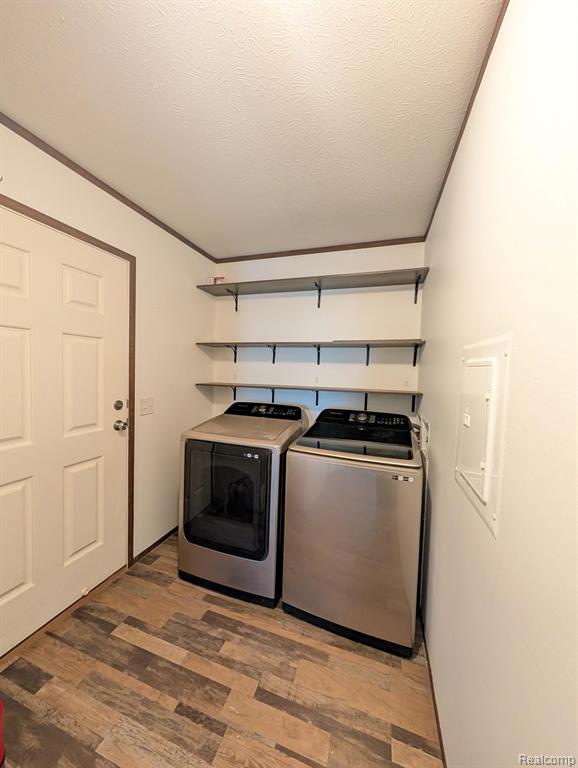 11045 Woodland Ridge Court, South Lyon, MI 48178 — Photo 22