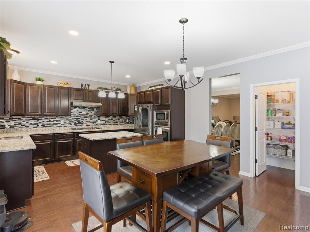 47450 Ellery Lane, Canton, MI 48187 — Photo 21