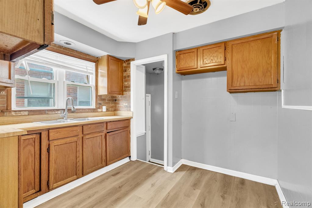 15275 Eastburn Street, Detroit, MI 48205 — Photo 9
