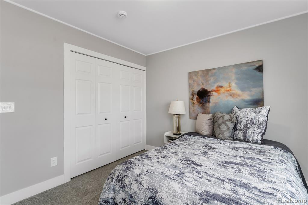 4824 Hyde Park Drive, Troy, MI 48085 — Photo 20