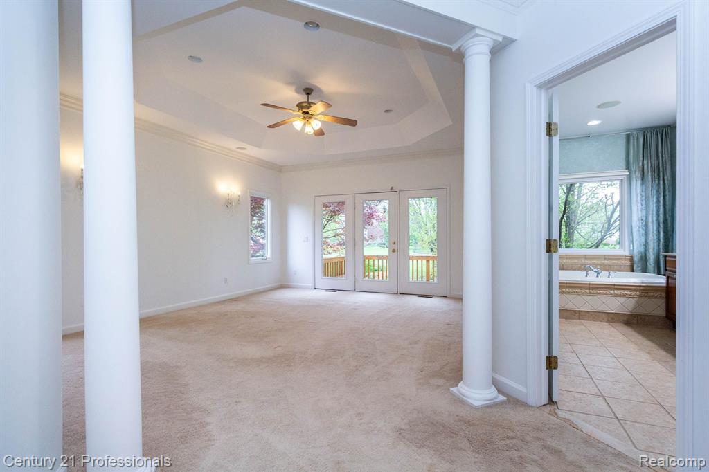 685 Dornoch Drive, Ann Arbor, MI 48103 — Photo 14