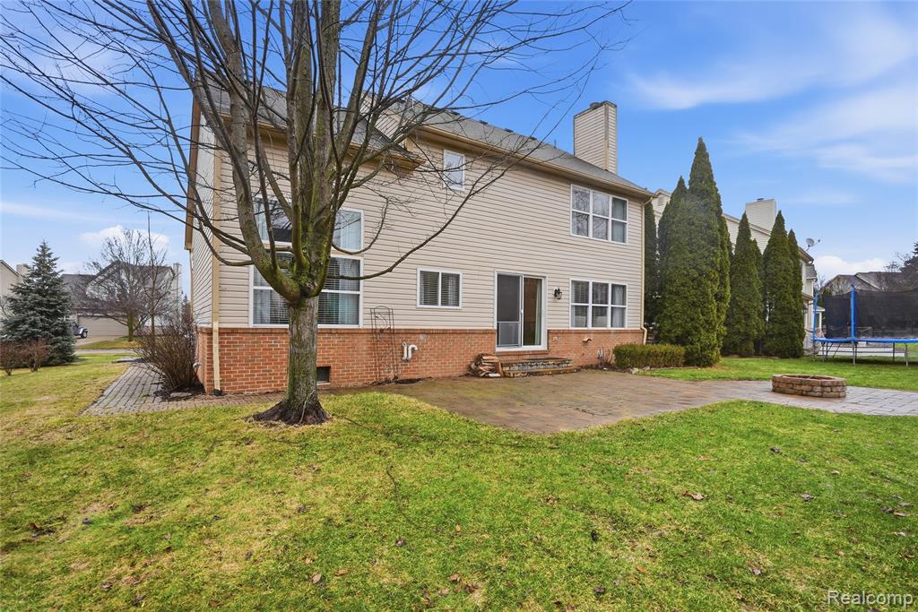 3613 Briarbrooke Lane, Rochester, MI 48306 — Photo 38
