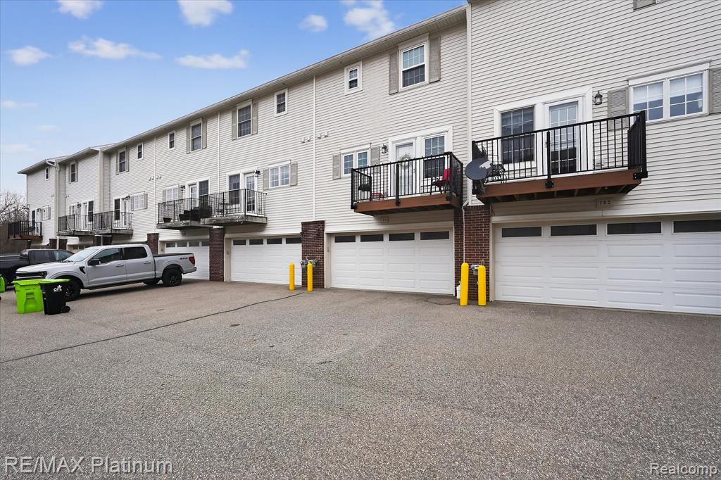 730 Eagle Drive, 14, Fenton, MI 48430 — Photo 34