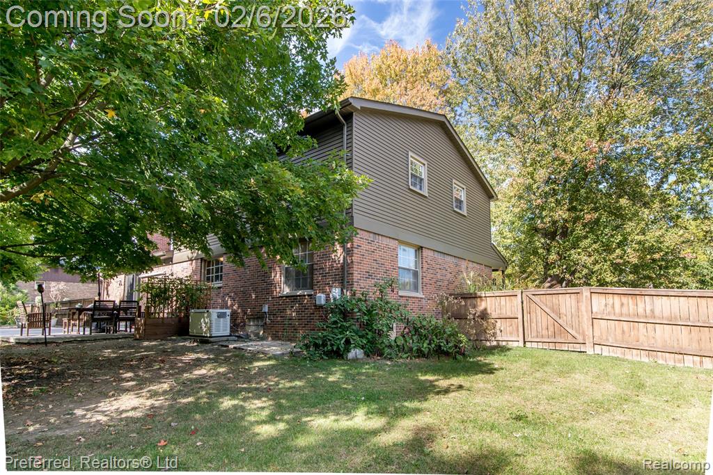 46701 N Territorial Road, Plymouth, MI 48170 — Photo 3