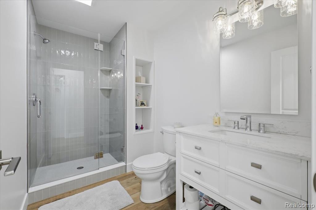 827 N Pointe, Port Huron, MI 48060 — Photo 28