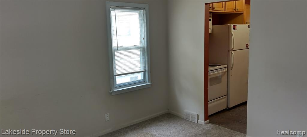 53 Englewood Street, Mount Clemens, MI 48043 — Photo 7