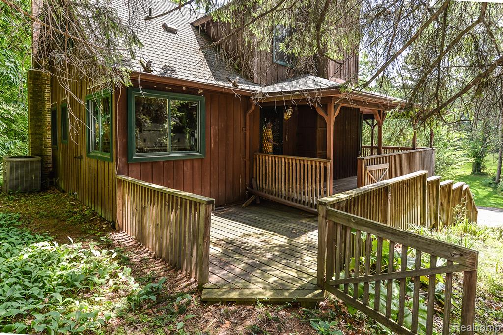 17750 DEXTER Trail, Gregory, MI 48137 — Photo 10