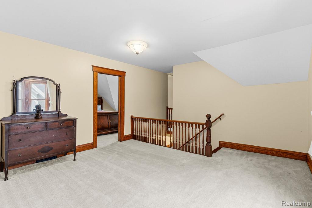 305 N Almont Avenue, Imlay City, MI 48444 — Photo 27