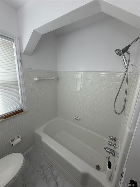 18034 Tracey Street, Detroit, MI 48235 — Photo 8