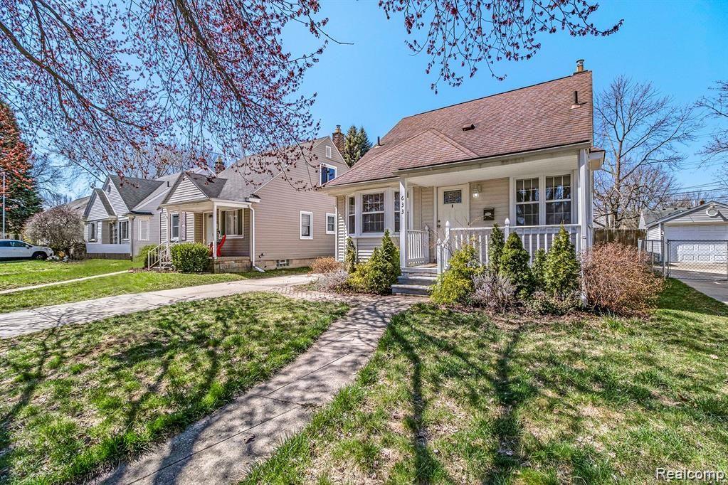 633 N Dorchester Road, Royal Oak, MI 48067 — front exterior