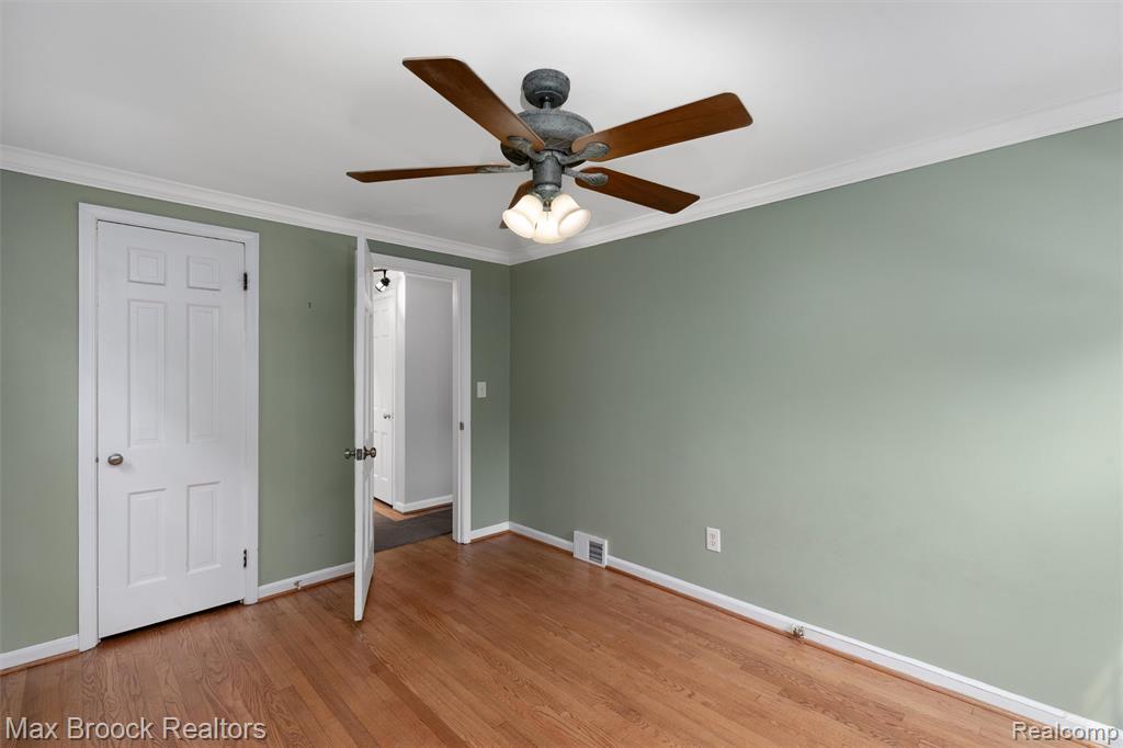 905 N Wilson Avenue, Royal Oak, MI 48067 — Photo 21