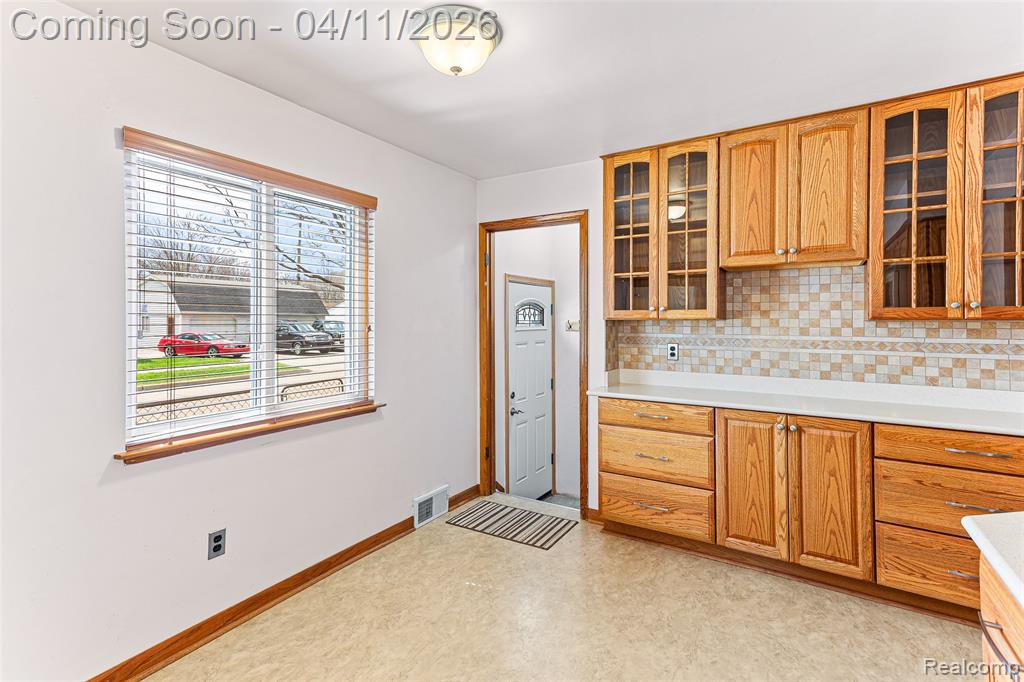 4012 Weddell Street, Dearborn Heights, MI 48125 — Photo 6