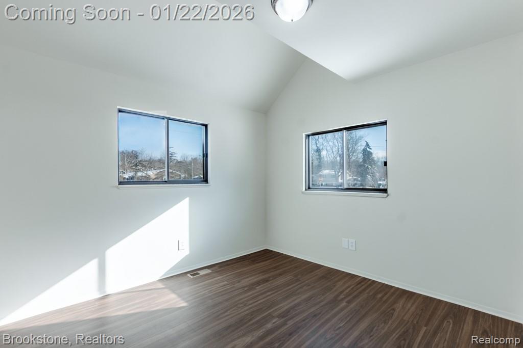 4188 Loch Drive, Highland, MI — Photo 37