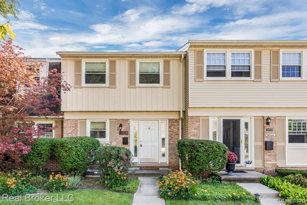 1448 BRENTWOOD Drive, Troy, MI 48098 — Photo 2