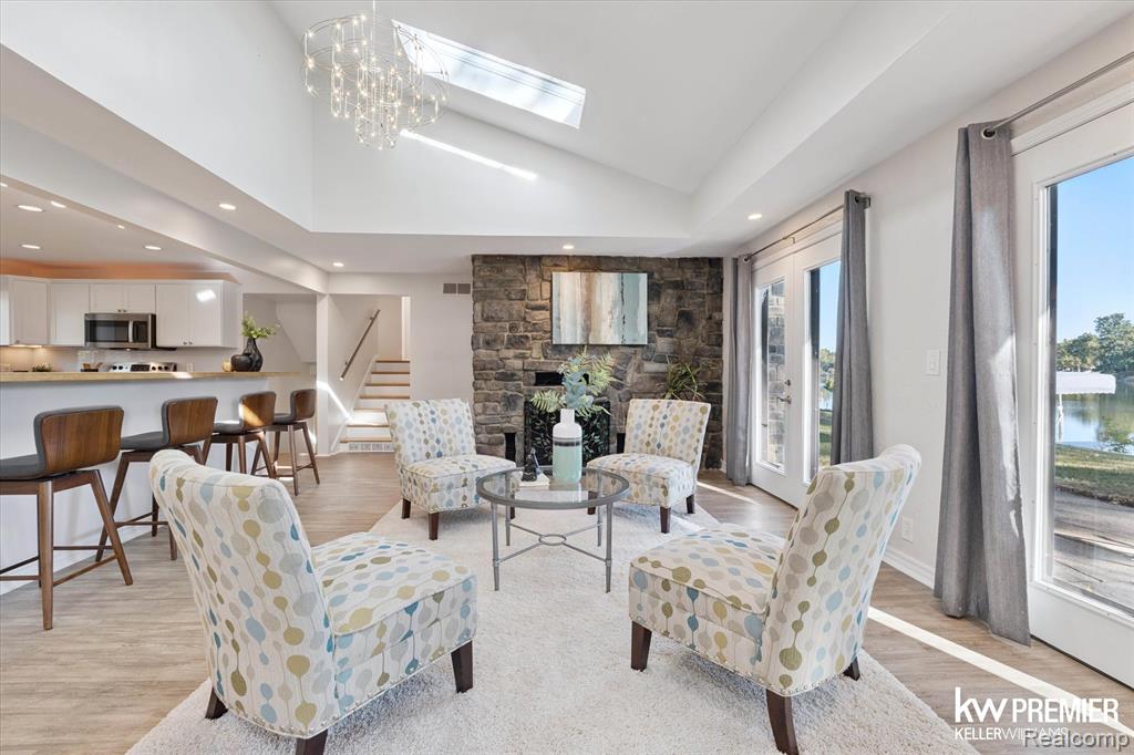 6015 Rowley Boulevard, Waterford, MI — Photo 11