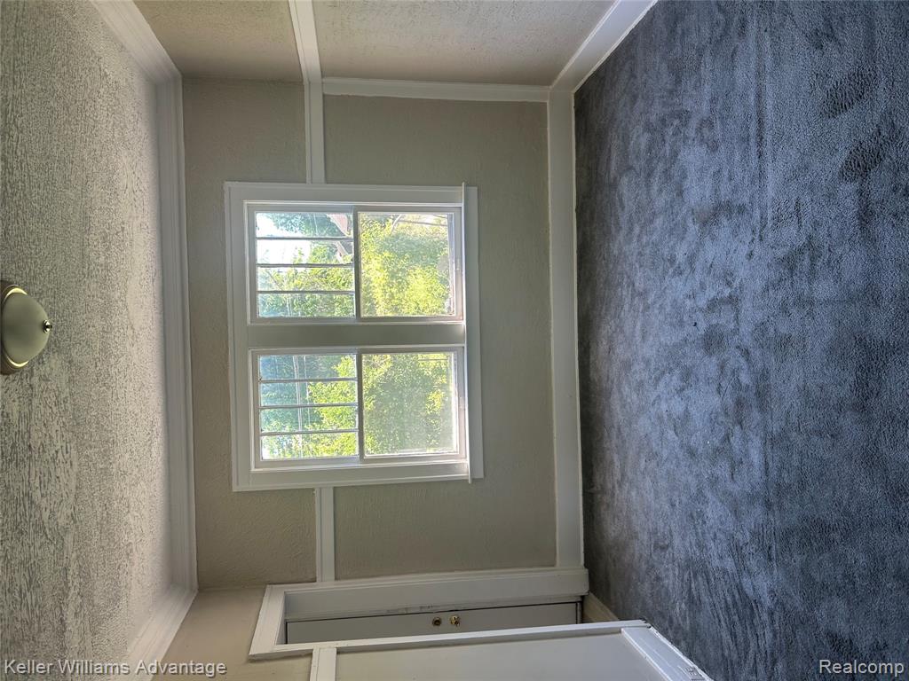 9842 Woodrow Wilson Street, Detroit, MI 48206 — Photo 8