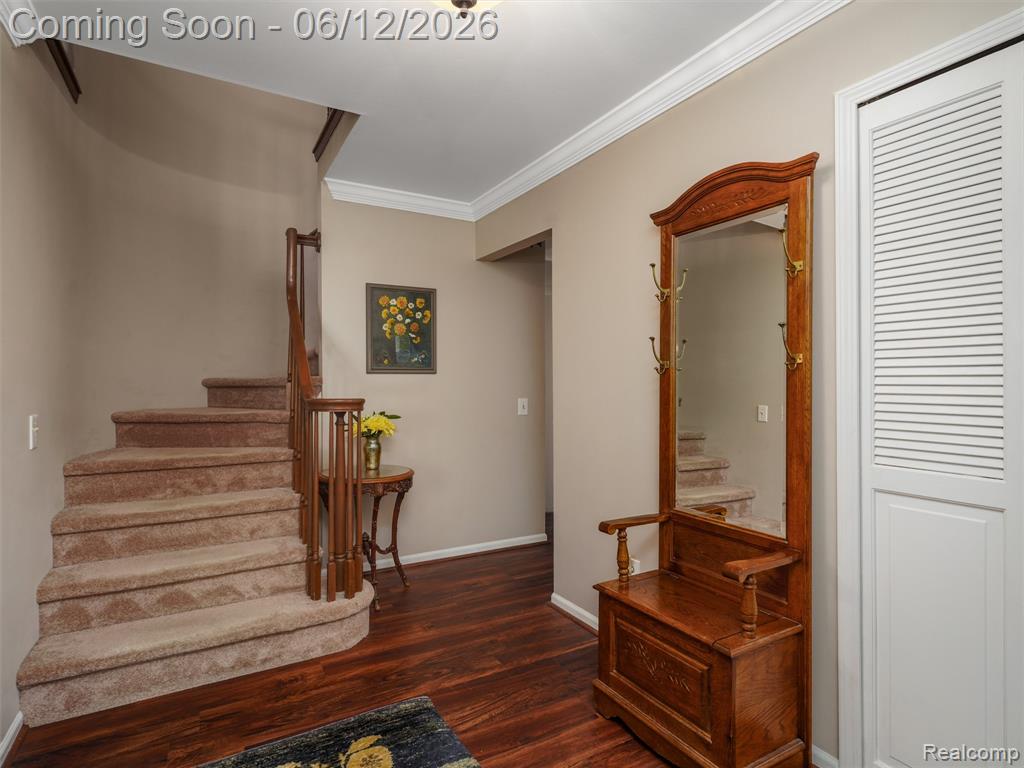 5057 Prentis Drive, Troy, MI 48085 — Photo 18