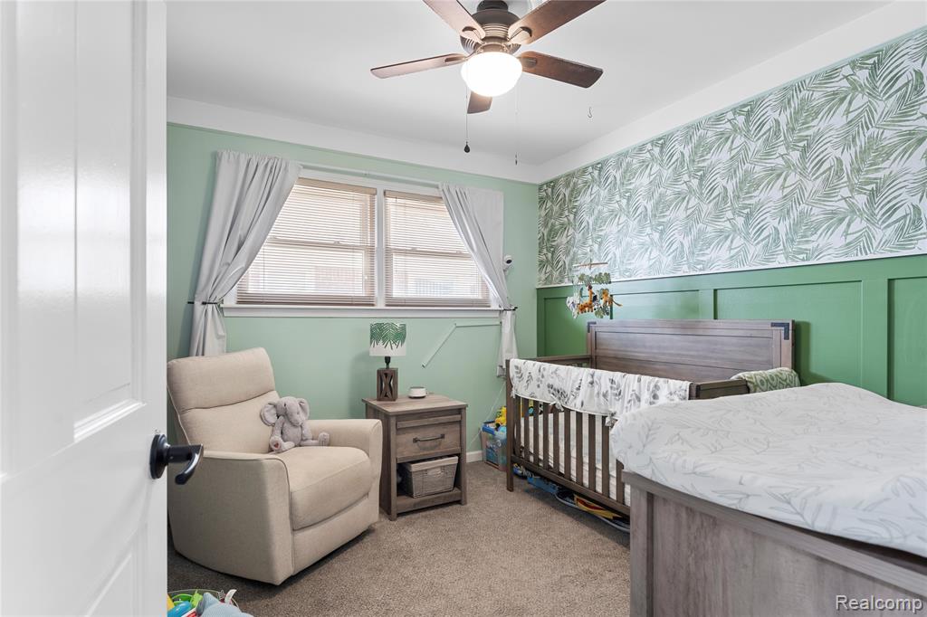 18055 Hinton Street, Riverview, MI 48193 — Photo 12
