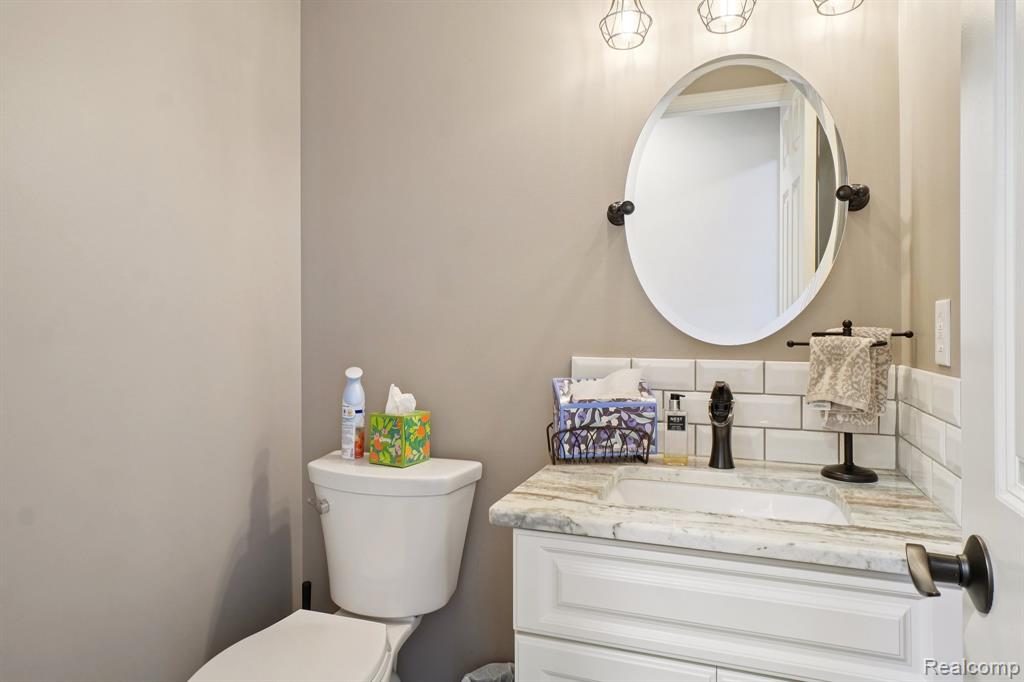 6962 Muirfield Dr. Drive, Shelby Twp, MI 48316 — Photo 16