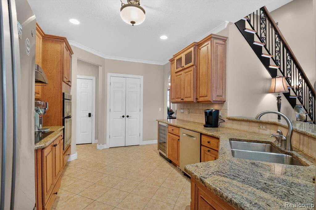 19225 Savage Road, Belleville, MI 48111 — Photo 23