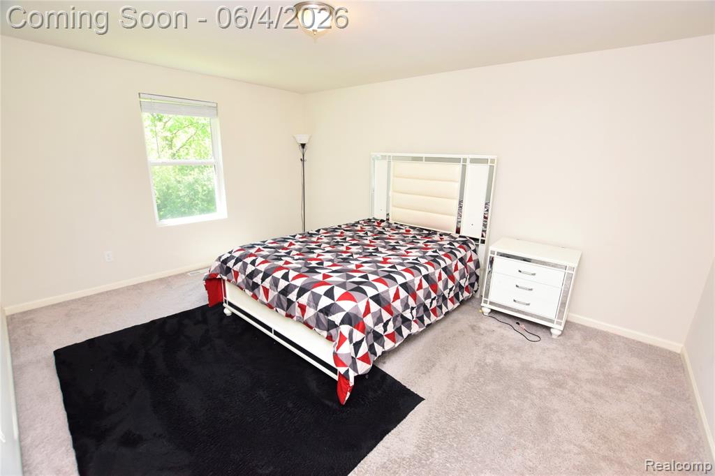 2288 Hunter Lane, Burton, MI 48519 — Photo 14