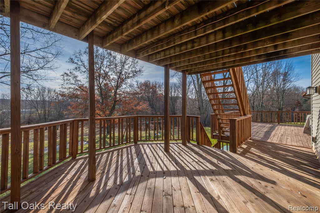 731 Cherry Hill Court, Columbiaville, MI 48421 — Photo 35